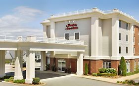 Hampton Inn & Suites Newport Middletown